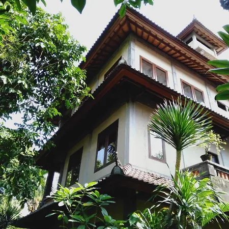 Prasanti Bed & Breakfast